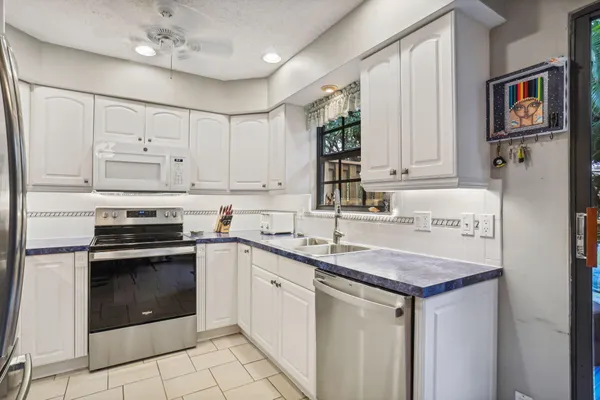 $6,000 | 200 South Ocean Boulevard, Unit B135, Delray Beach, FL 33483