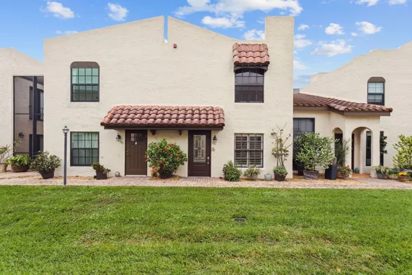 $6,000 | 200 South Ocean Boulevard, Unit B135, Delray Beach, FL 33483