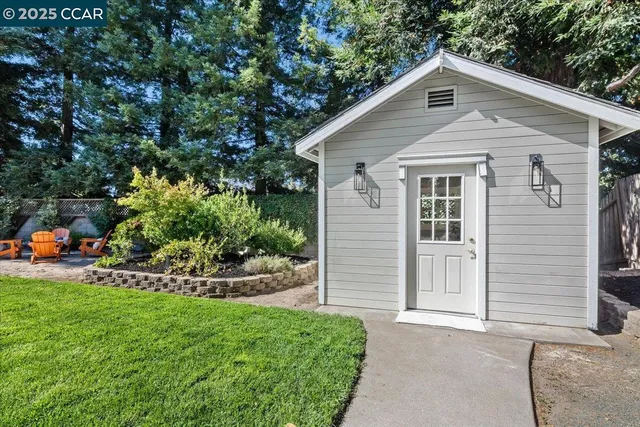 $1,798,000 | 587 El Capitan Drive, Danville, CA 94526