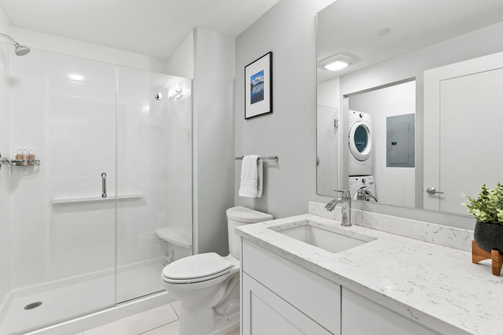 25 High Street, Unit 212 Portland, ME 04101 - Photo 15 of 20 DSC09565