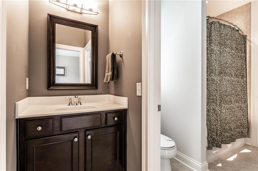 10715 Towne Road Carmel, IN 46032 - Photo 35 of 46 Gallery Image 35