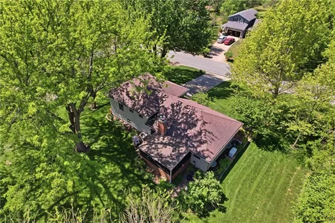 $485,000 | 16537 Glenwood Street, Stilwell, KS 66085