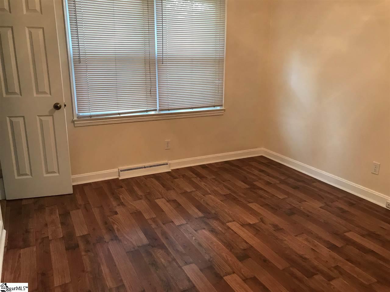 102 Old Grove Road Piedmont, SC 29673 - Photo 18 of 27 Gallery Image 18