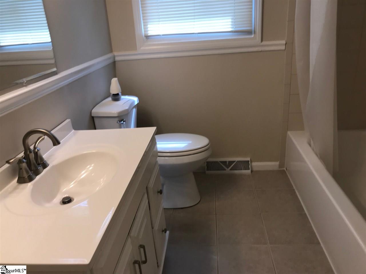 102 Old Grove Road Piedmont, SC 29673 - Photo 21 of 27 Gallery Image 21