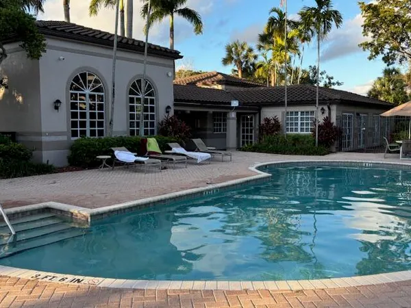 $2,000 | 9959 Nob Hill Place, Unit 9959, Sunrise, FL 33351