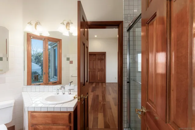 a view of backyard with a garden and plants