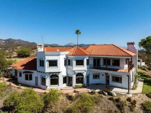 a view of outdoor space and city view