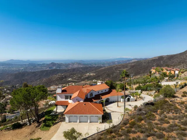 $1,949,000 | 4029 Alta Loma Drive, Jamul, CA 91935