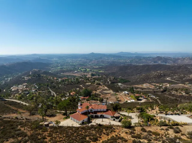 $1,949,000 | 4029 Alta Loma Drive, Jamul, CA 91935