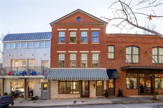 $1,199,000 | 9057 Selborne Lane, Chattahoochee Hills, GA 30268