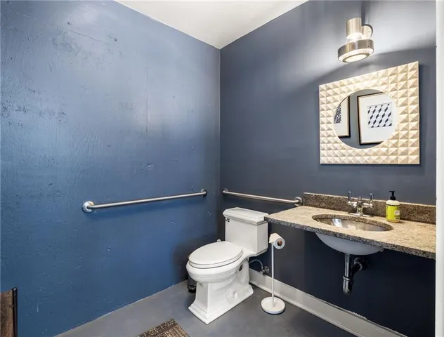 $1,199,000 | 9057 Selborne Lane, Chattahoochee Hills, GA 30268