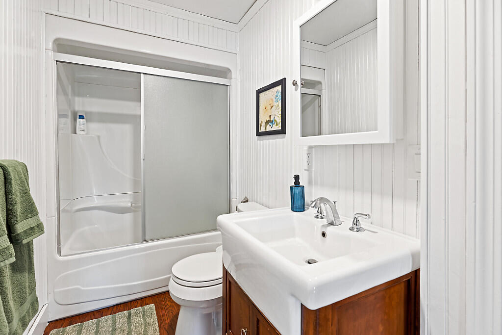 29 Sherwin Street Waterville, ME 04901 - Photo 25 of 32 Unit 2 - Bathroom