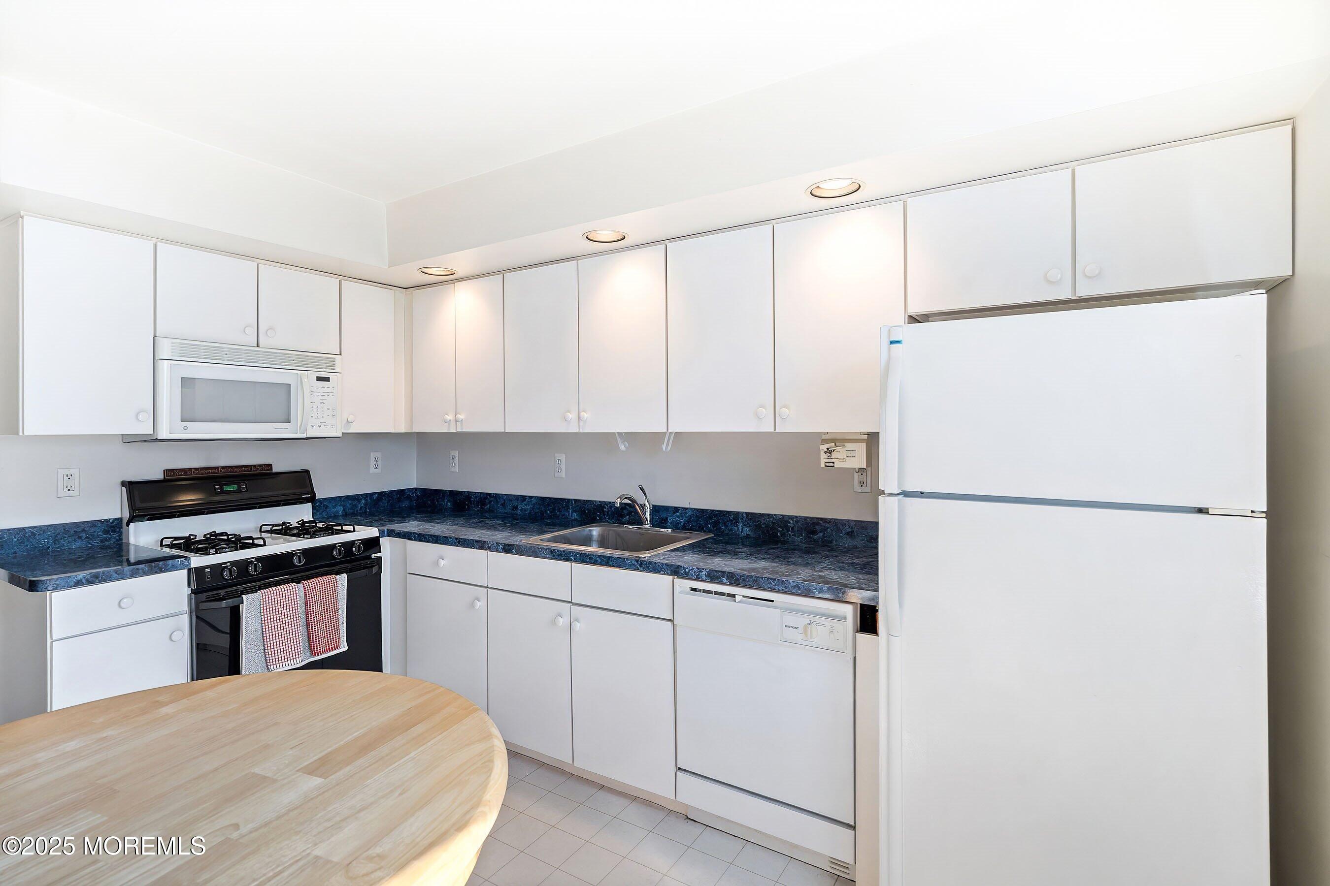 1705 Alpine Trail Neptune Township, NJ 07753 - Photo 11 of 30 11-Kitchen 1C