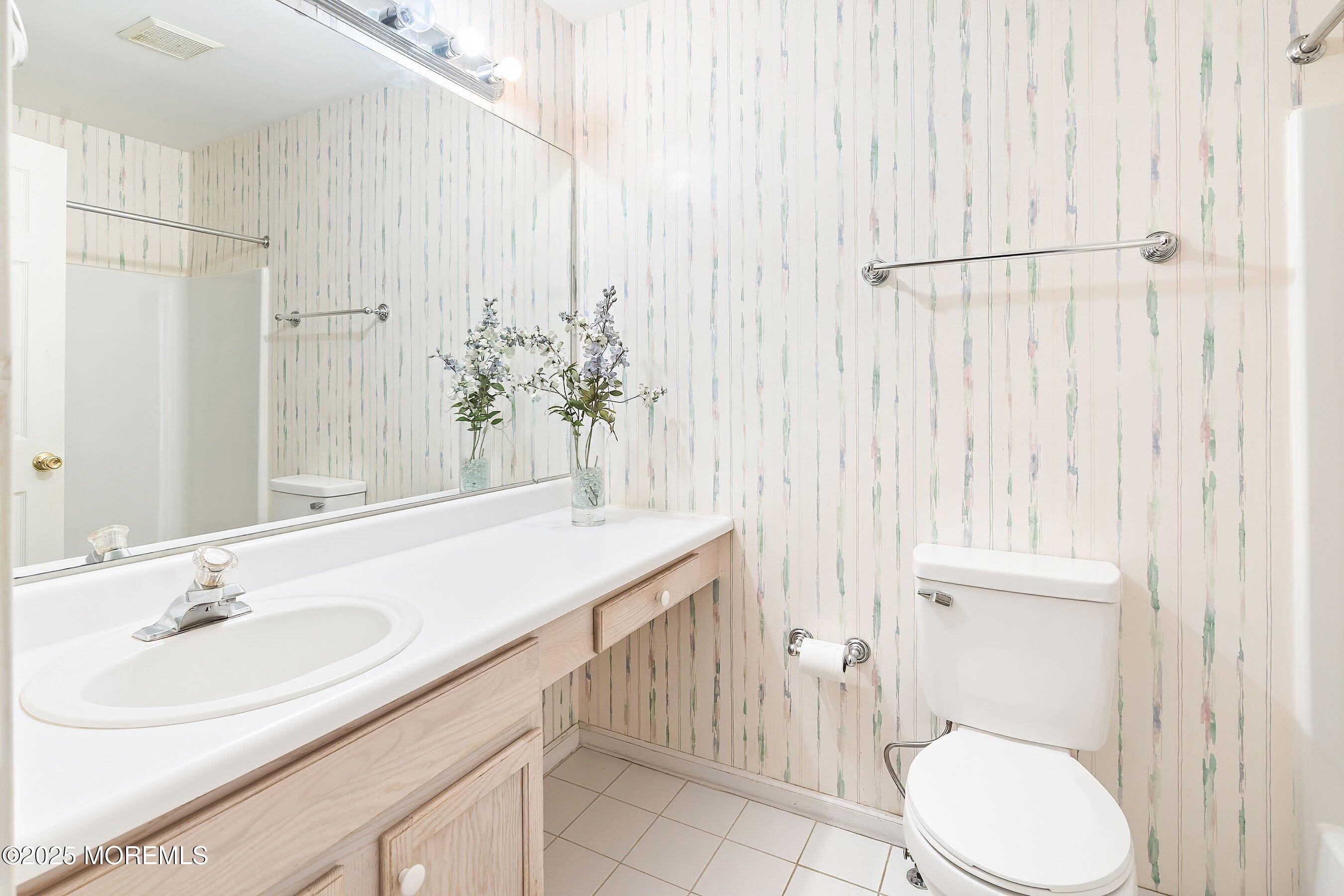 1705 Alpine Trail Neptune Township, NJ 07753 - Photo 22 of 30 22-Bath 3A