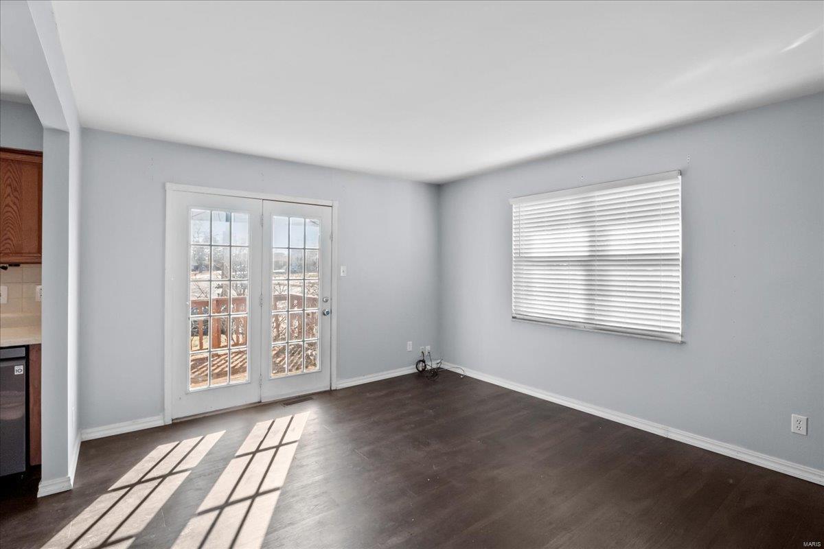 5121 Weber Road St. Louis, MO 63123 - Photo 17 of 34