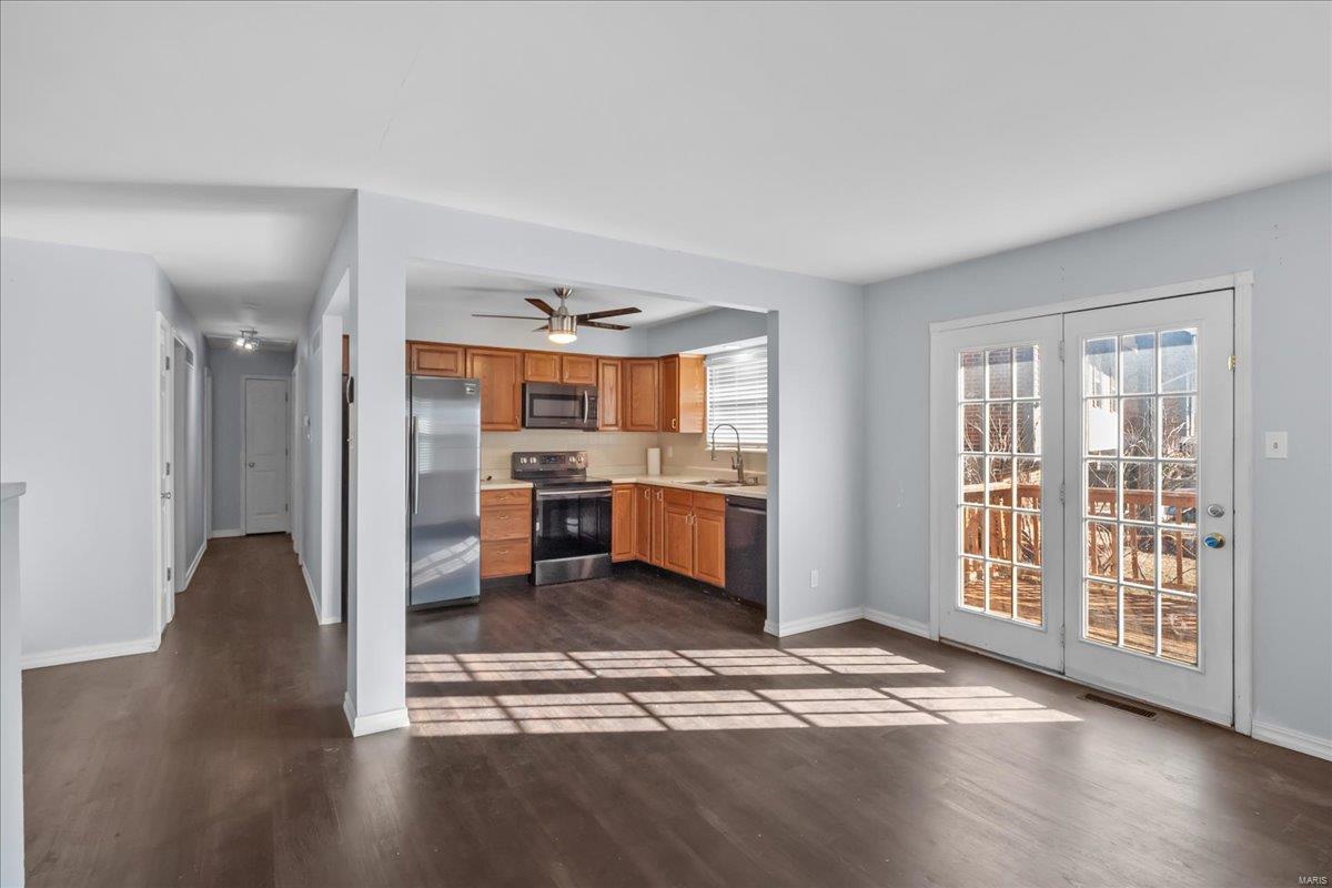 5121 Weber Road St. Louis, MO 63123 - Photo 10 of 34