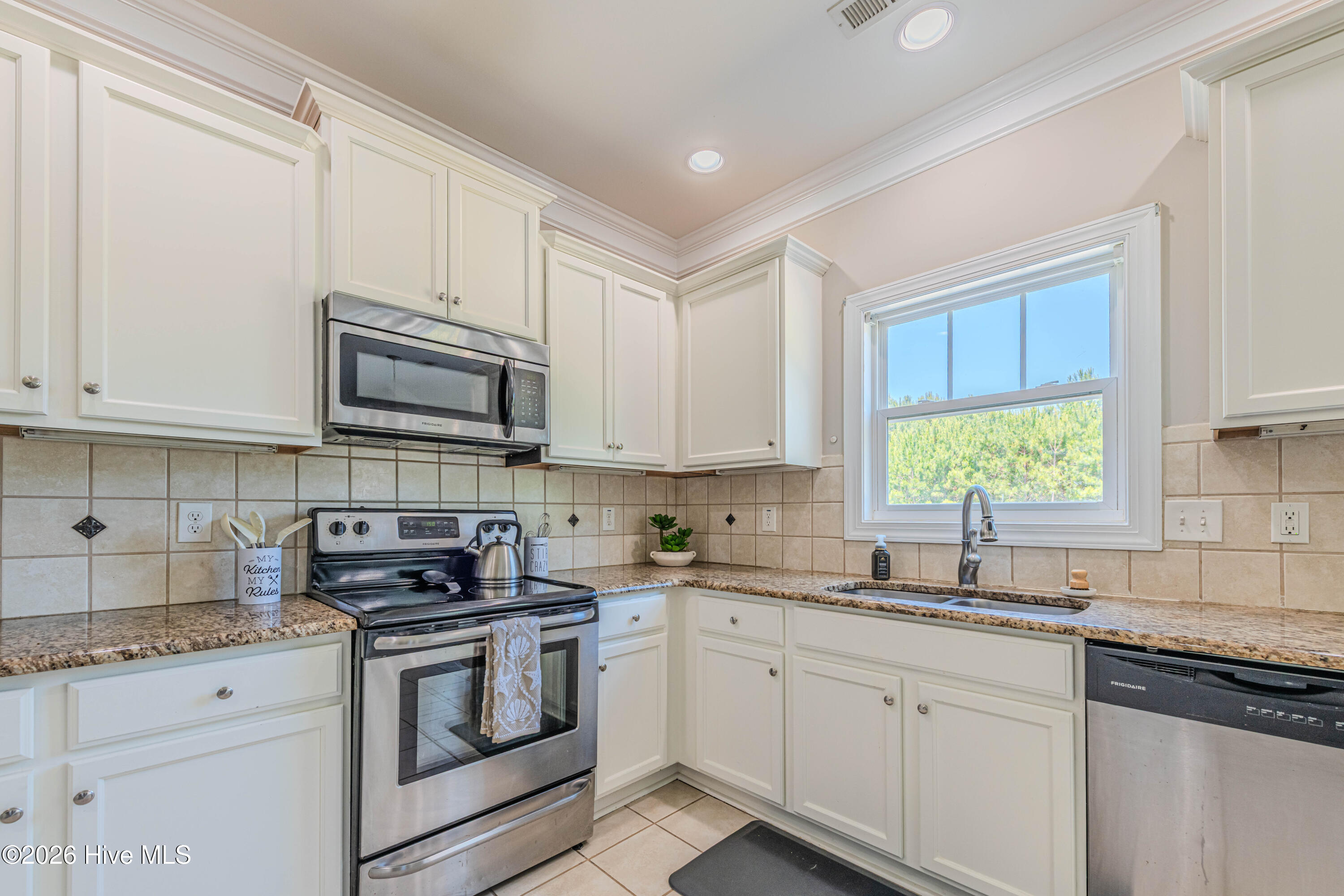 673 Morris Landing Road Holly Ridge, NC 28445 - Photo 27 of 125 Kitchen