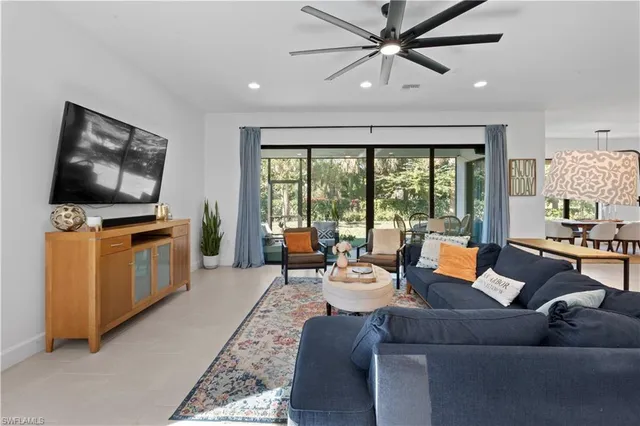 $869,000 | 20860 Thistle Leaf Lane, Estero, FL 33928