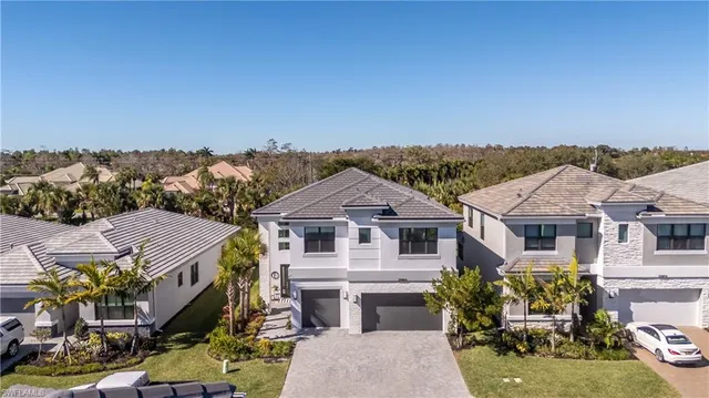 $869,000 | 20860 Thistle Leaf Lane, Estero, FL 33928