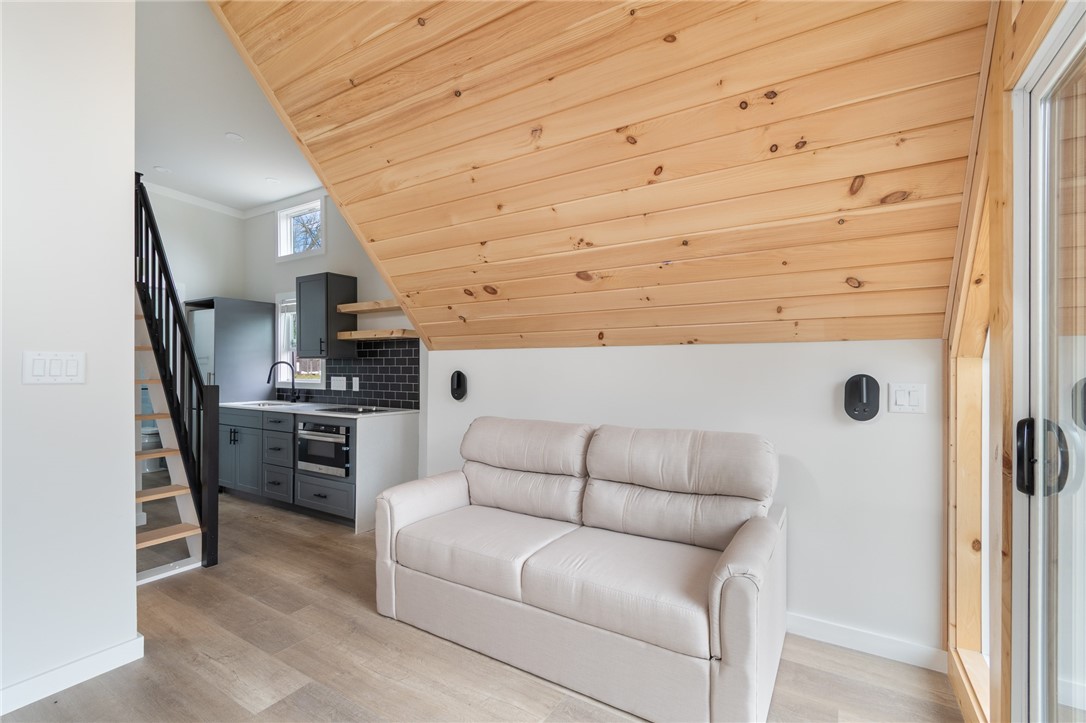 7150 Garner Road Huron, NY 14590 - Photo 14 of 22 Pull out couch!