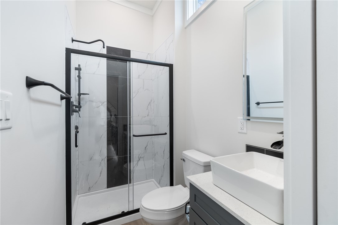 7150 Garner Road Huron, NY 14590 - Photo 16 of 22 Bright open space!