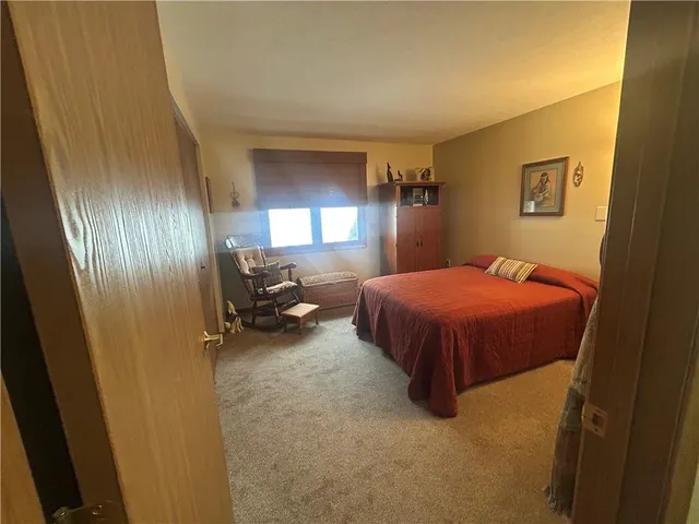 $159,000 | 308 Clubhouse Drive, Washington, PA 15301