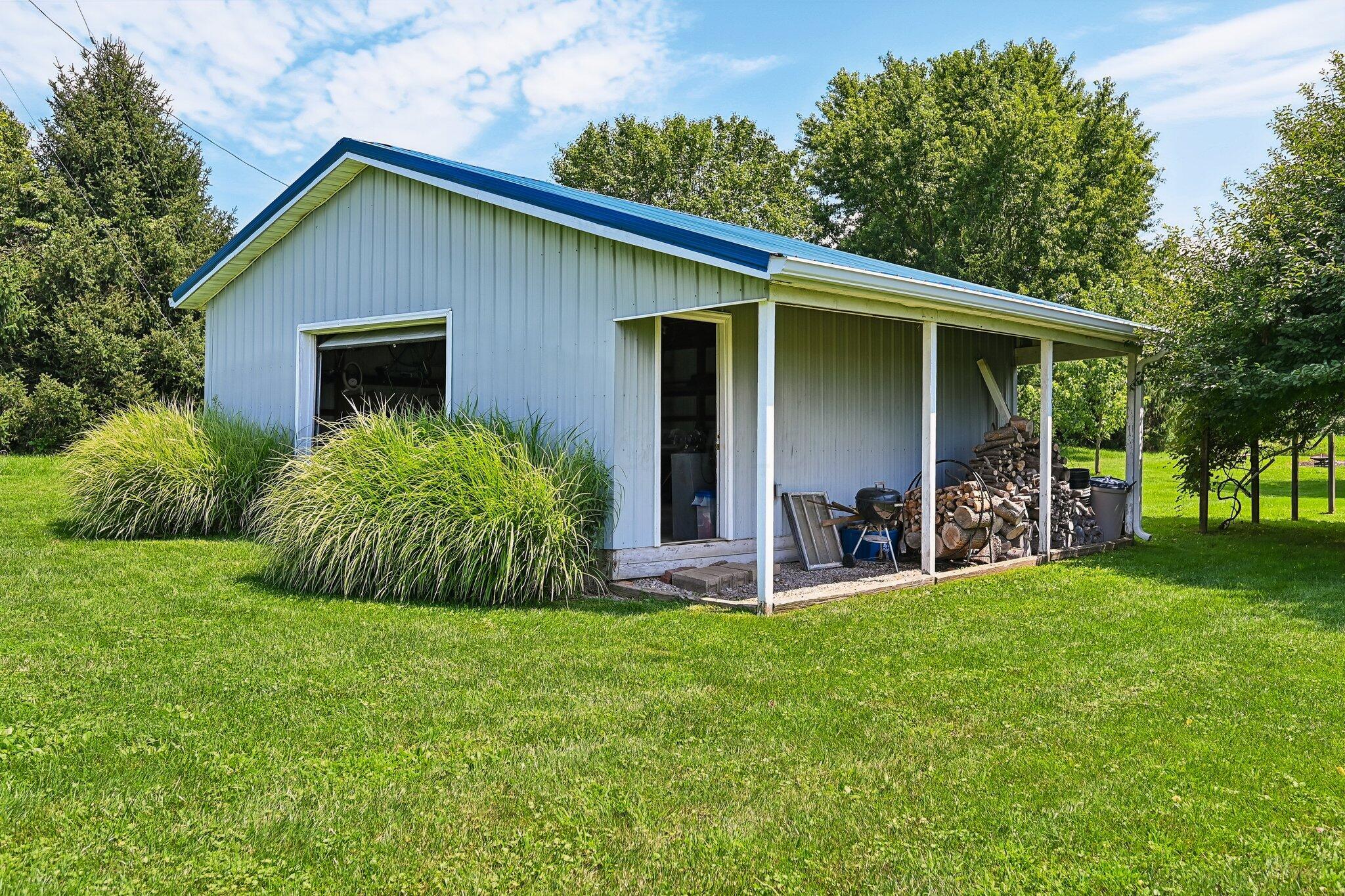 8089 York Road Southwest Pataskala, OH 43062 - Photo 46 of 67 Outbuilding