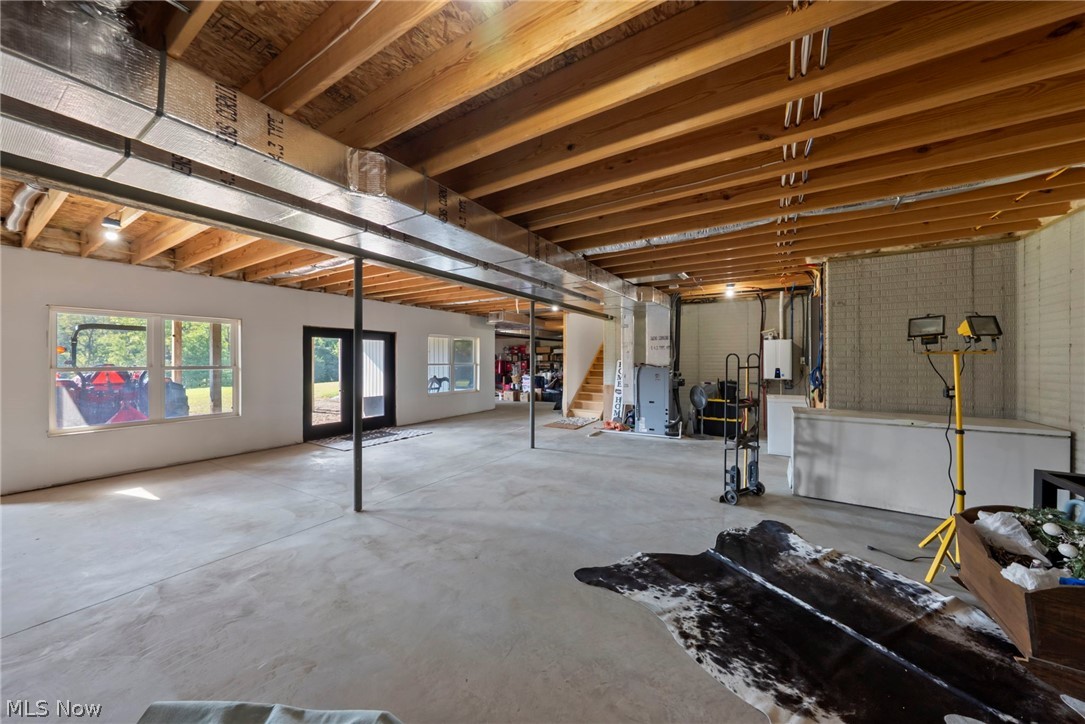 4675 Hunt Road Hopewell, OH 43746 - Photo 28 of 45 Gallery Image 28
