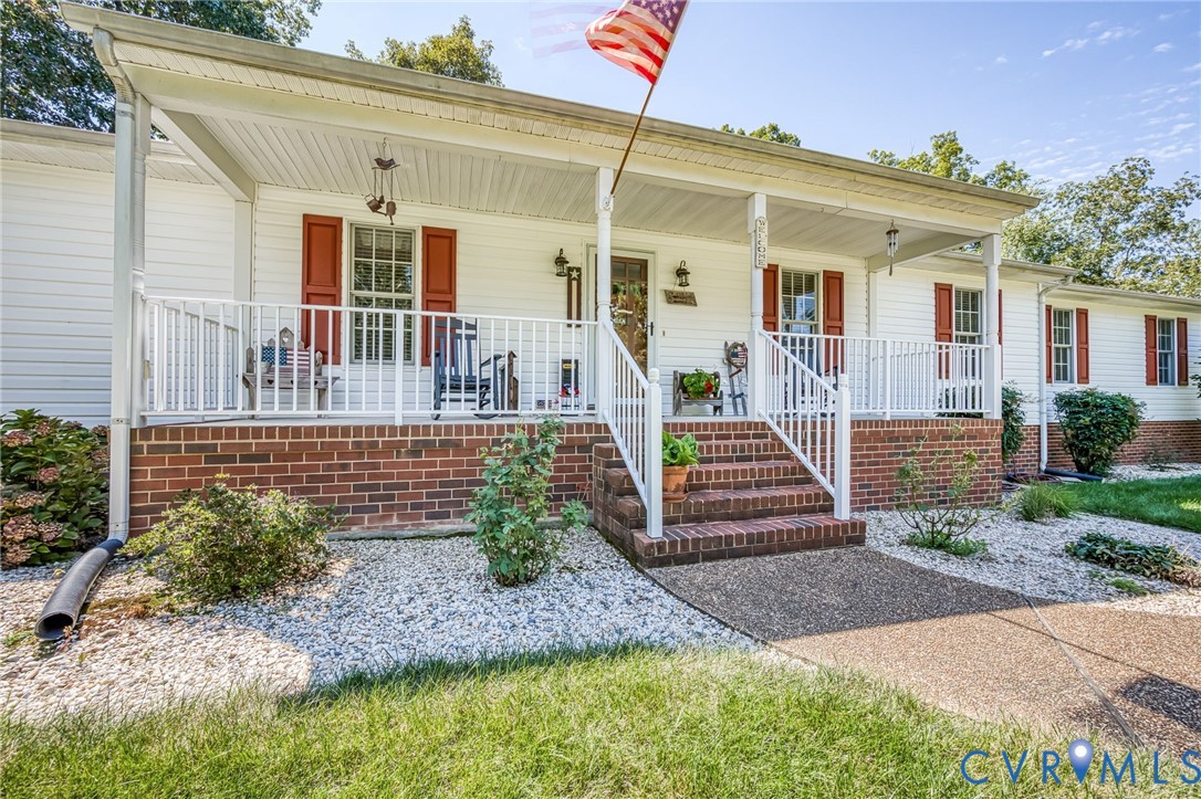 2081 Mill Road Henrico, VA 23231 - Photo 4 of 30 a front view of a house with garden