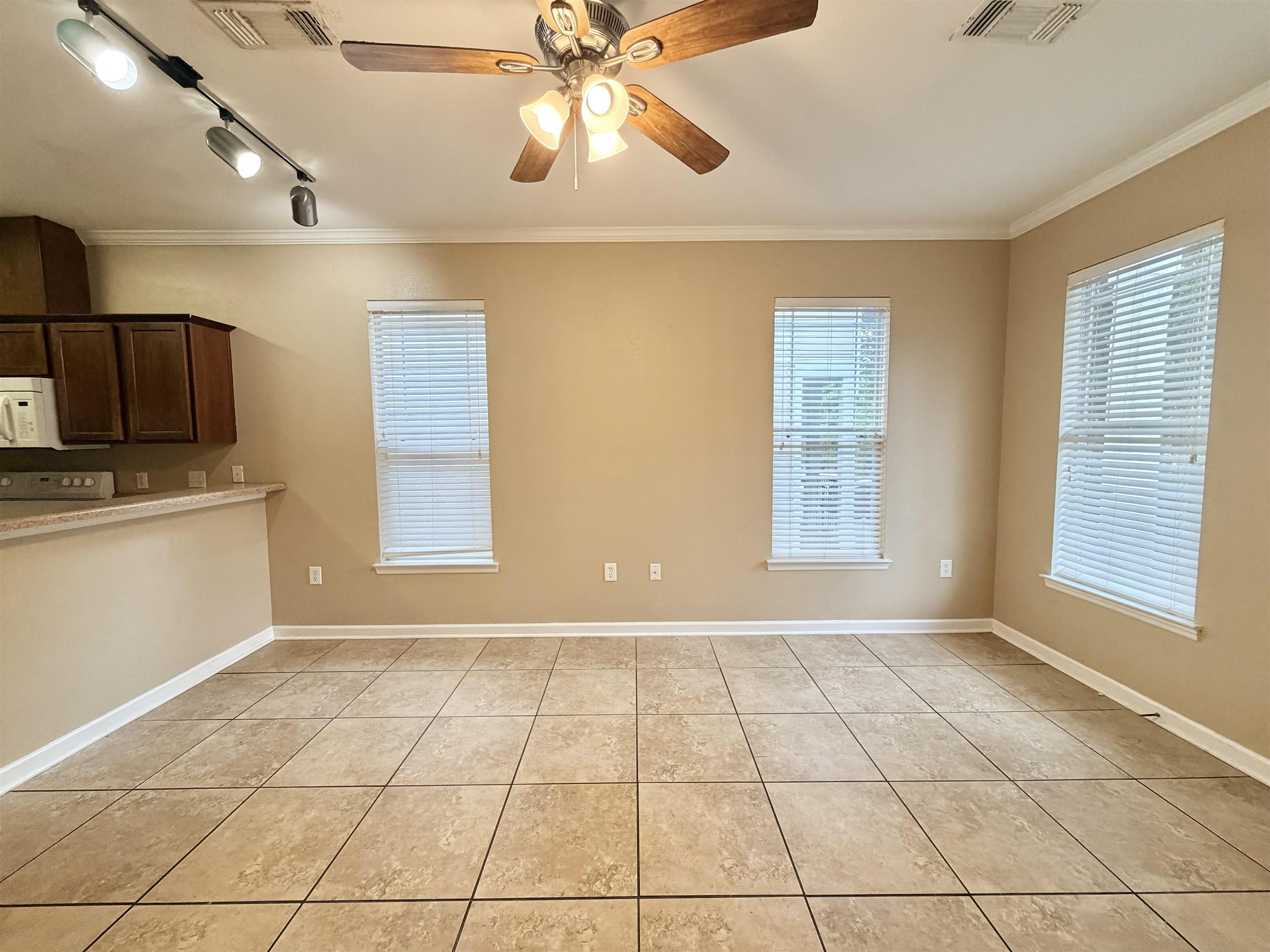 2400 Fred Smith Road, Unit 207 Tallahassee, FL 32303 - Photo 2 of 21