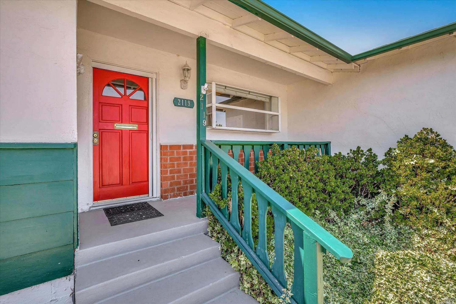 2119 Mission Boulevard Santa Rosa, CA 95409 - Photo 3 of 37