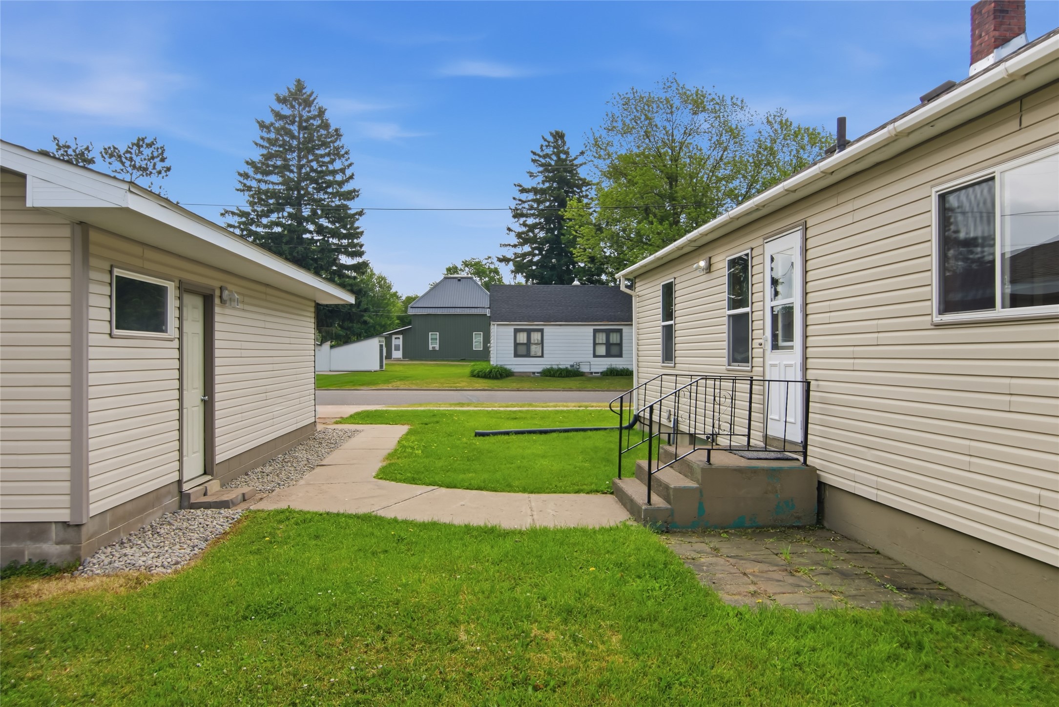 23 East Schneider Street Rice Lake, WI 54868 - Photo 32 of 38