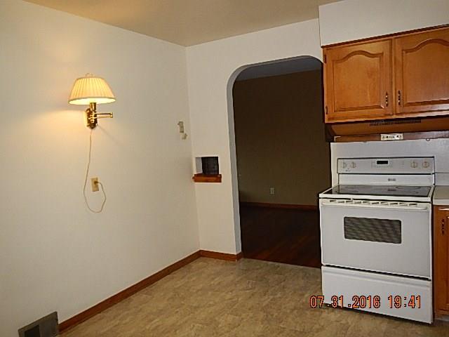 1540 Rutledge Road Transfer, PA 16154 - Photo 8 of 22 Gallery Image 8