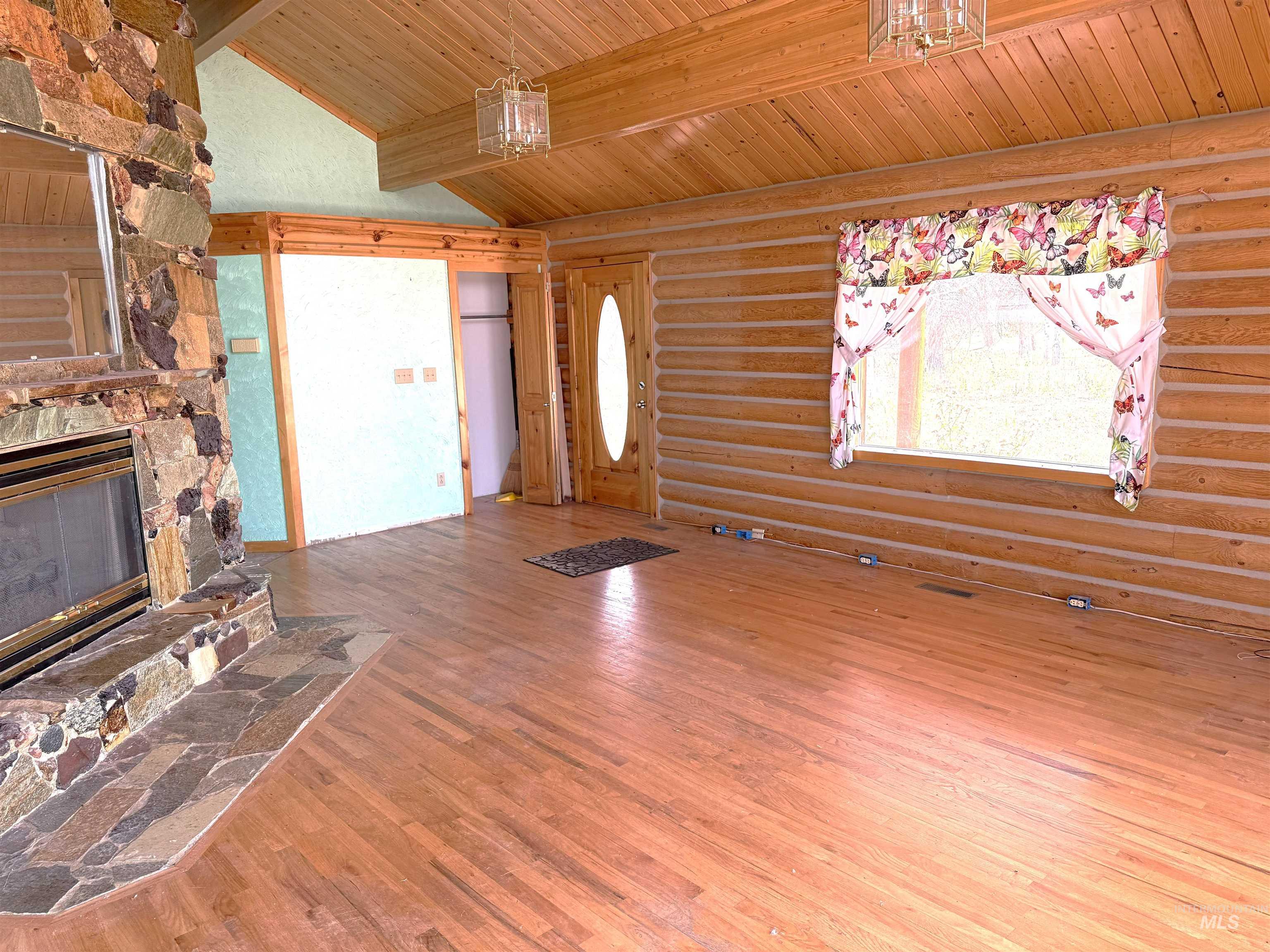 116 Derby Road Bellevue, ID 83313 - Photo 13 of 21 Gallery Image 13
