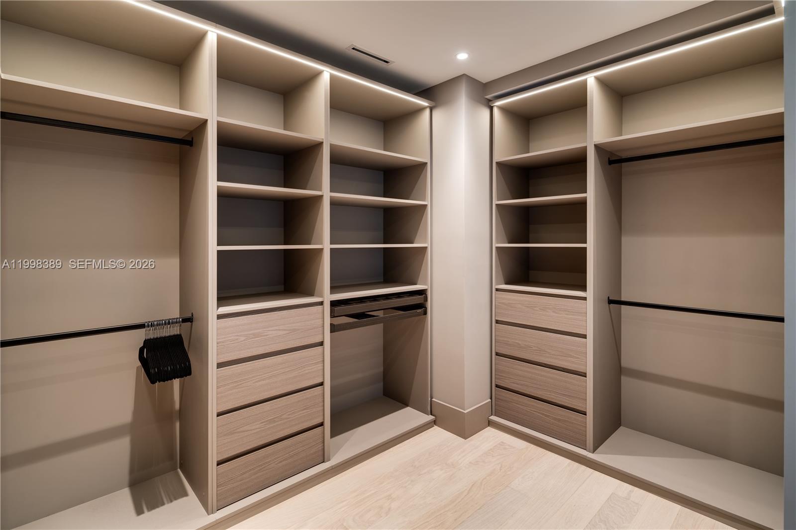 571 Glenridge Road Key Biscayne, FL 33149 - Photo 33 of 33