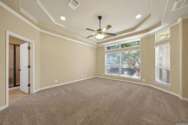 $3,200 | 226 Hamburg Avenue, New Braunfels, TX 78132