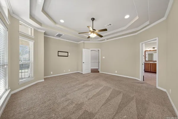 $3,200 | 226 Hamburg Avenue, New Braunfels, TX 78132