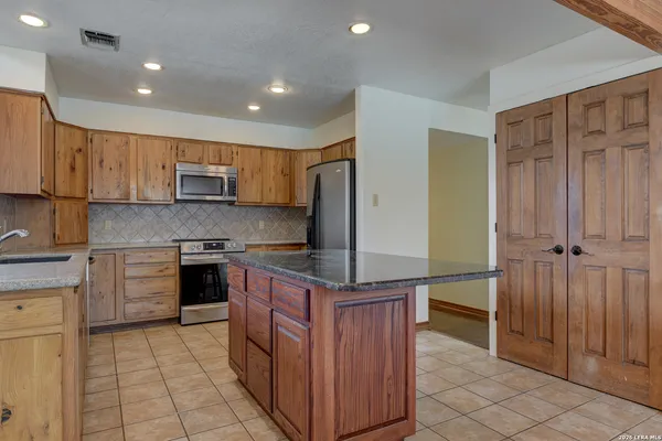 $4,250 | 201 Someday Drive, Boerne, TX 78006