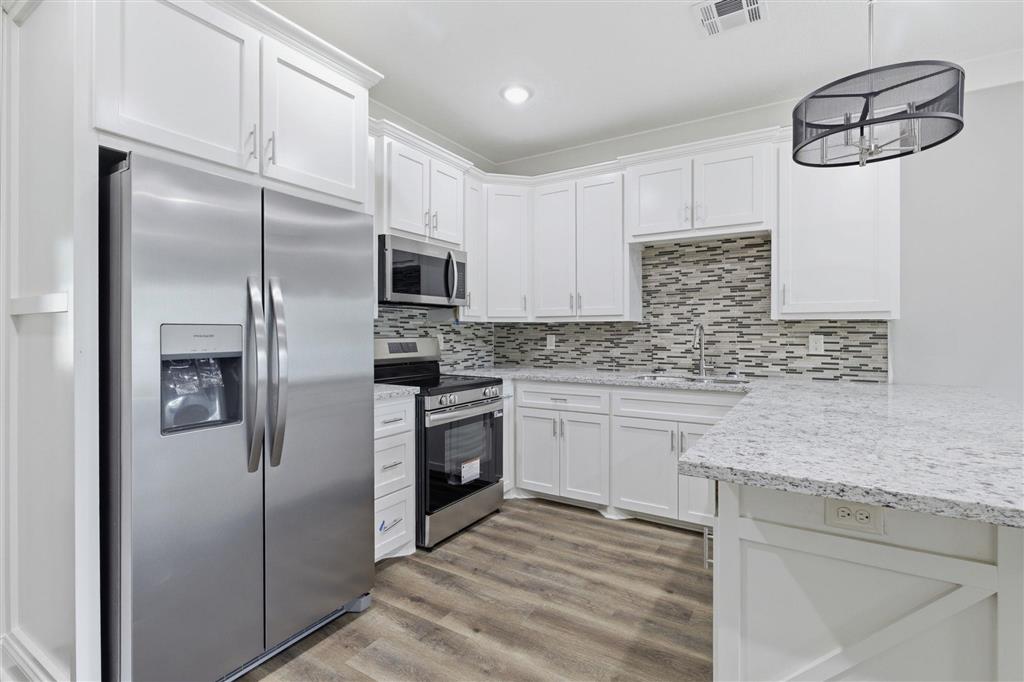 311 South Lyles Street Reeves, LA 70658 - Photo 4 of 10