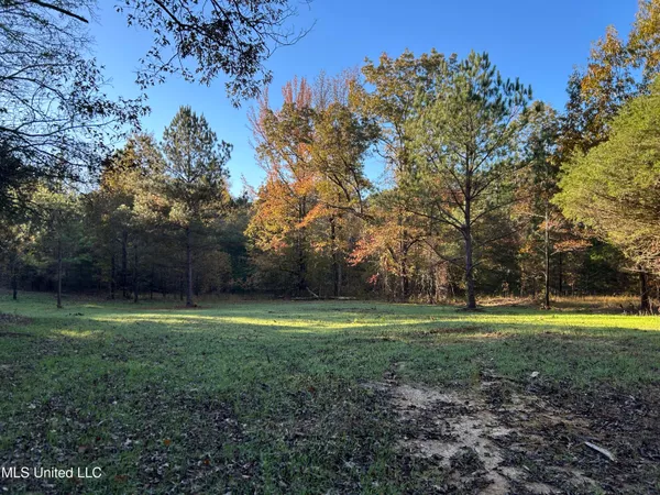 $285,240 | Franklin Drive, Batesville, MS 38606