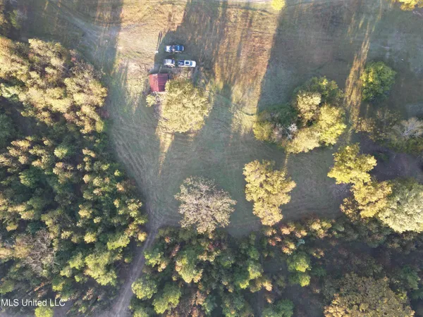 $285,240 | Franklin Drive, Batesville, MS 38606