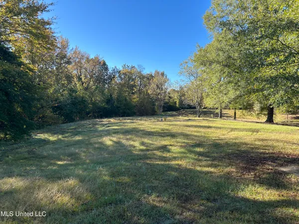 $285,240 | Franklin Drive, Batesville, MS 38606