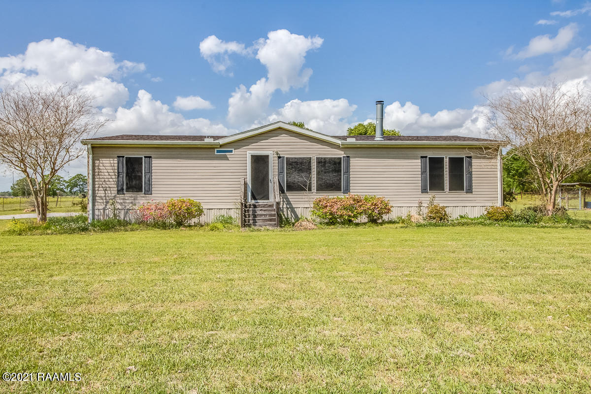 1040 B Chris Road Sunset, LA 70584 - Photo 1 of 24