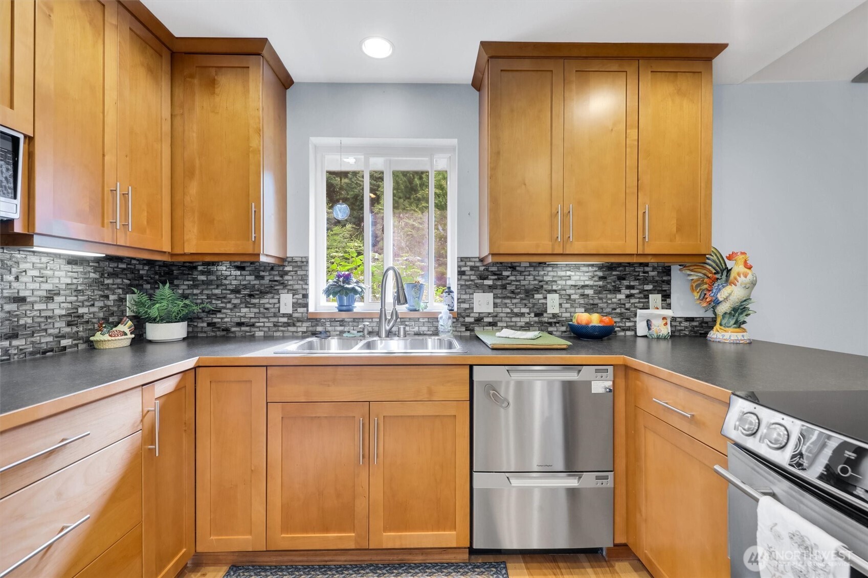 4623 224th Street Southeast Bothell, WA 98021 - Photo 6 of 39