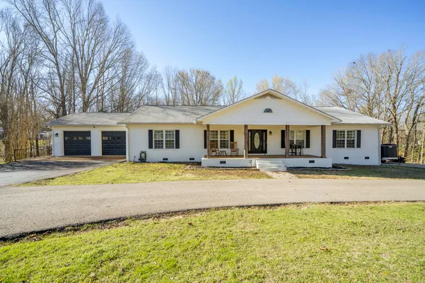 $549,000 | 835 Breckenridge Lane, Savannah, TN 38372