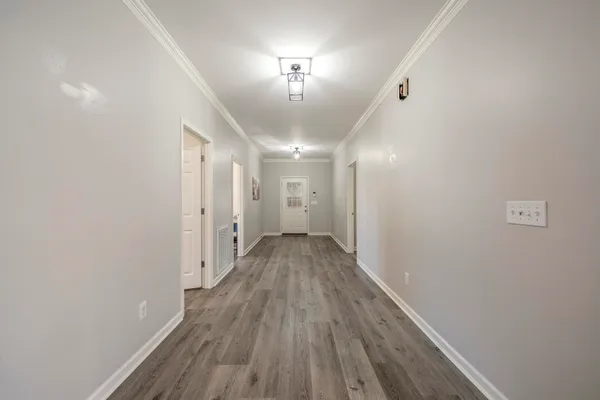 $549,000 | 835 Breckenridge Lane, Savannah, TN 38372