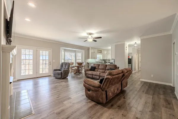 $549,000 | 835 Breckenridge Lane, Savannah, TN 38372