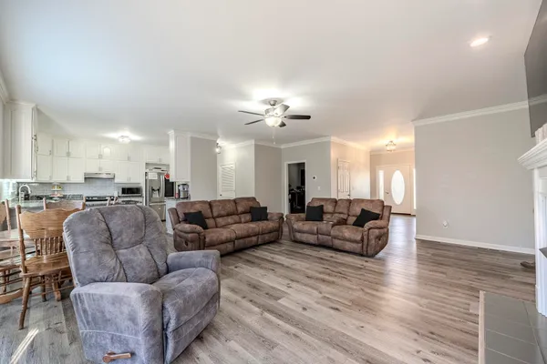 $549,000 | 835 Breckenridge Lane, Savannah, TN 38372