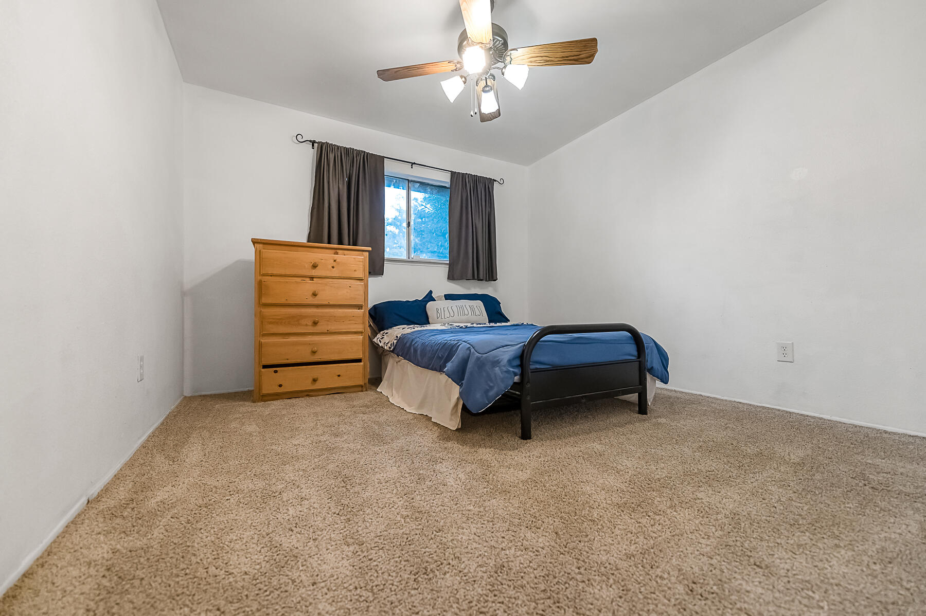 31255 Tower Road Visalia, CA 93292 - Photo 30 of 57 Z62_4492