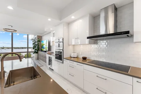 $1,900,000 | 1 Water Club Way, Unit 603, North Palm Beach, FL 33408